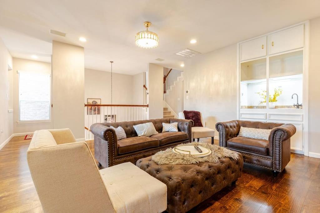 Insperit Home At Galleria With Heated Pool Spa Houston Extérieur photo