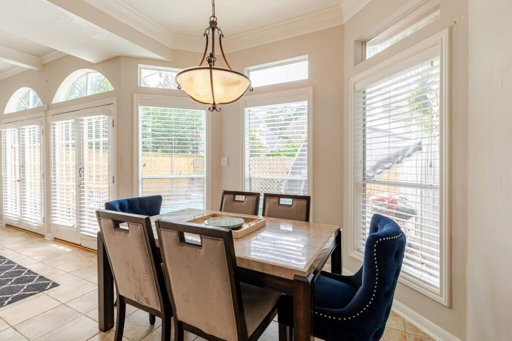Insperit Home At Galleria With Heated Pool Spa Houston Extérieur photo