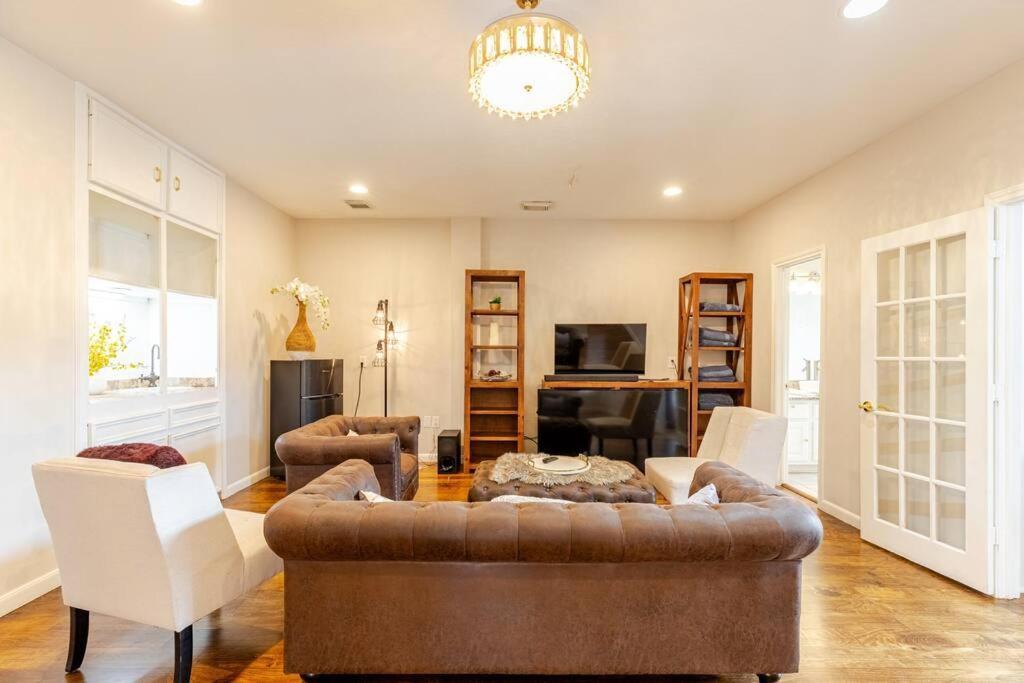 Insperit Home At Galleria With Heated Pool Spa Houston Extérieur photo