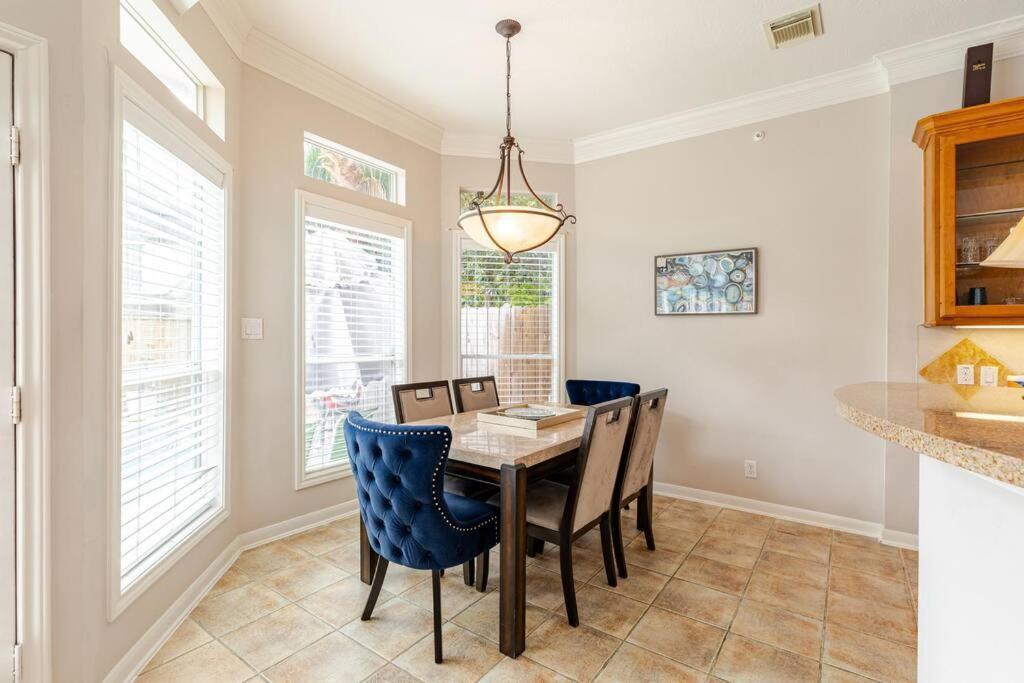 Insperit Home At Galleria With Heated Pool Spa Houston Extérieur photo