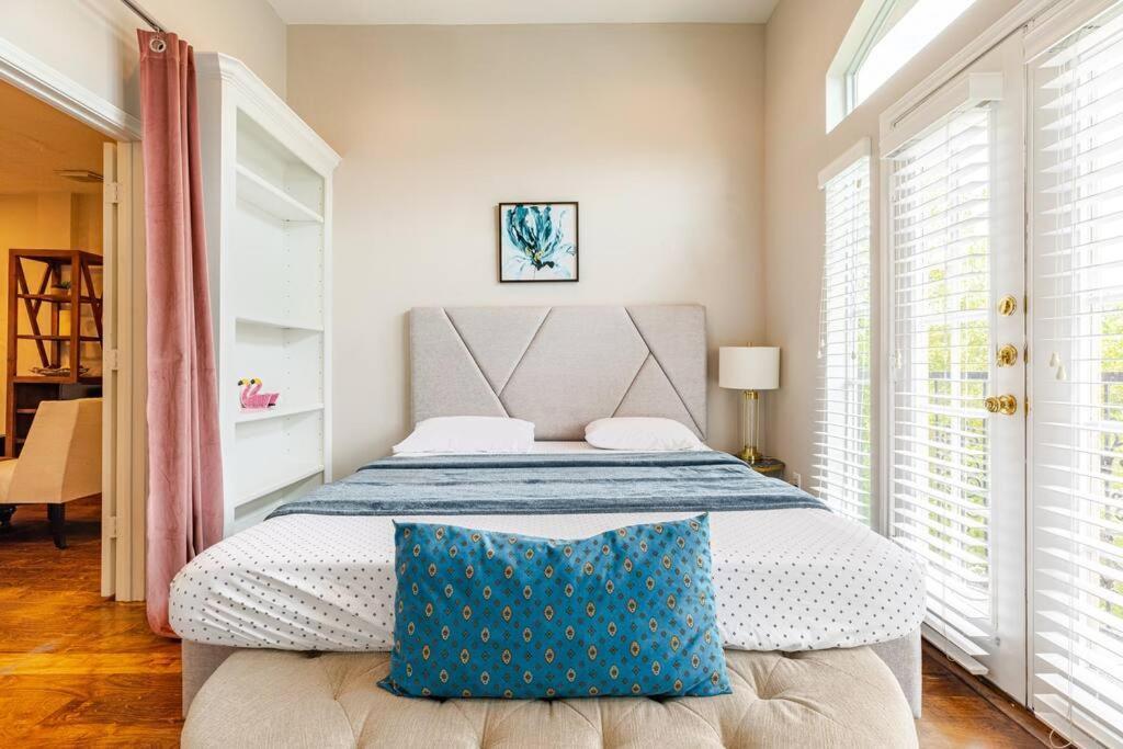 Insperit Home At Galleria With Heated Pool Spa Houston Extérieur photo